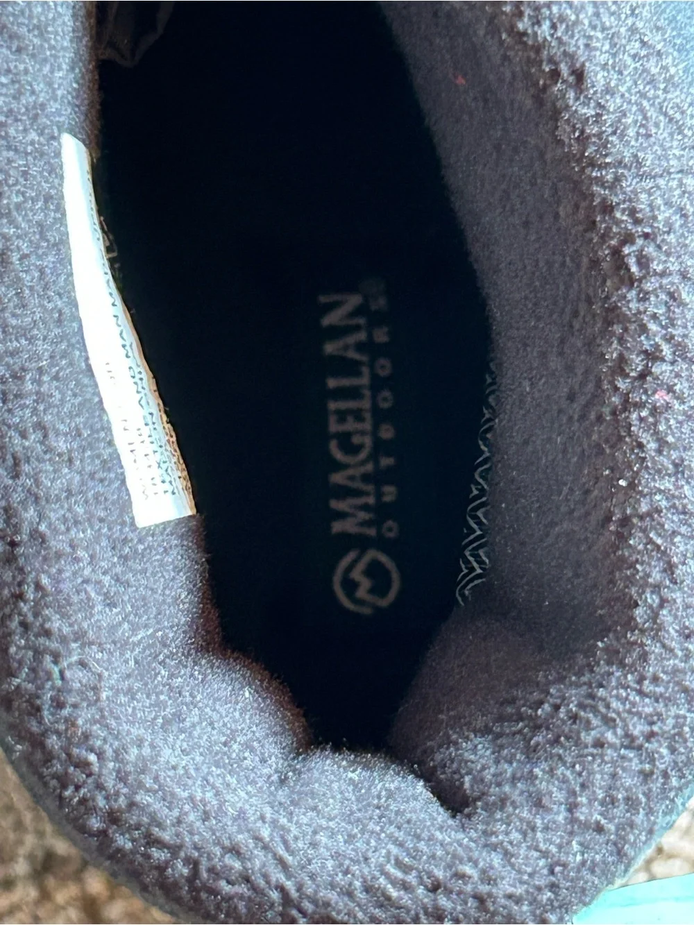 Magellan Outdoors stylish black